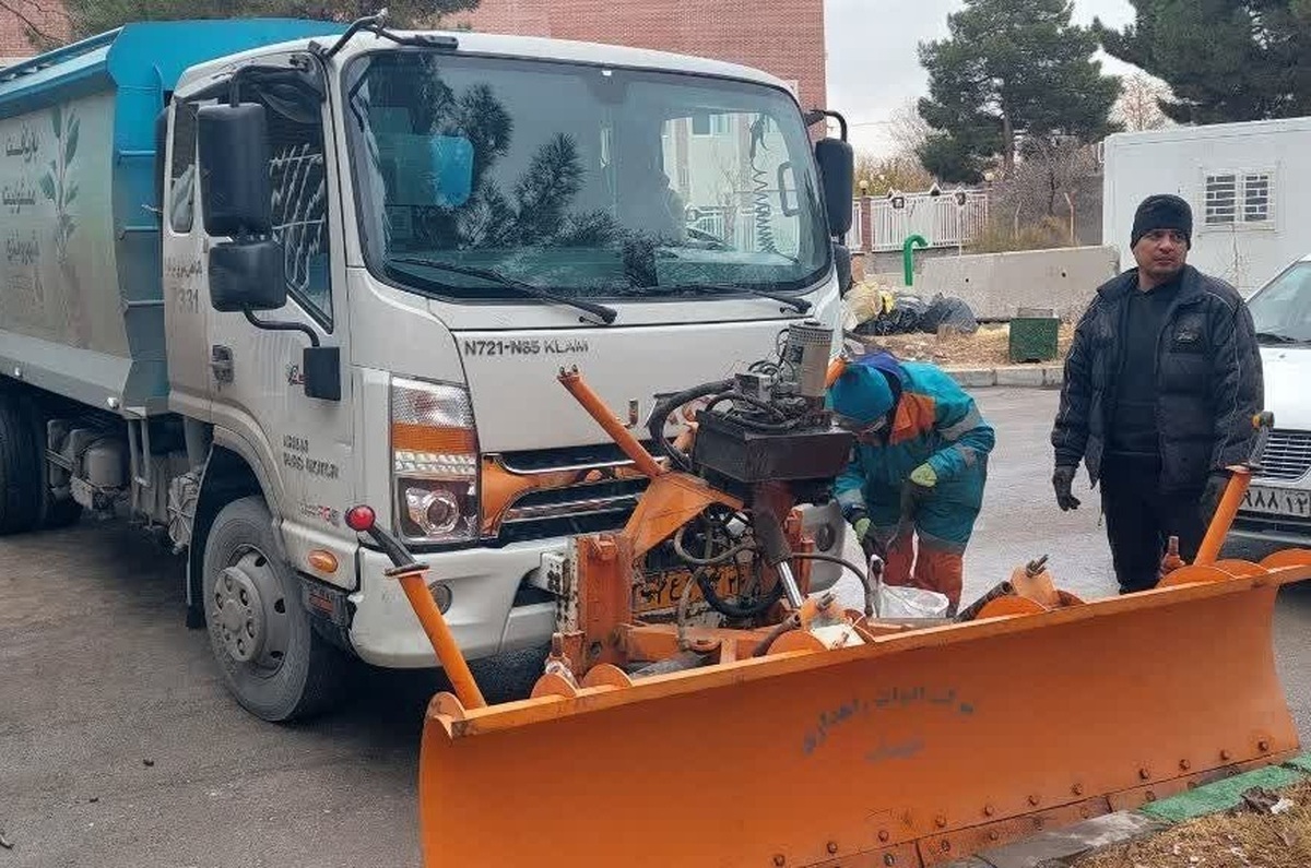 شهرداری منطقه ۷ مشهد در آماده‌باش کامل برای بارش‌های احتمالی در روزهای اخیر