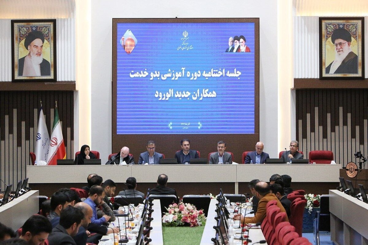 معاون هماهنگی امور اقتصادی استانداری خراسان رضوی: برای تحقق رشد و توسعه اقتصادی، نیازمند سرمایه‌گذاری هستیم