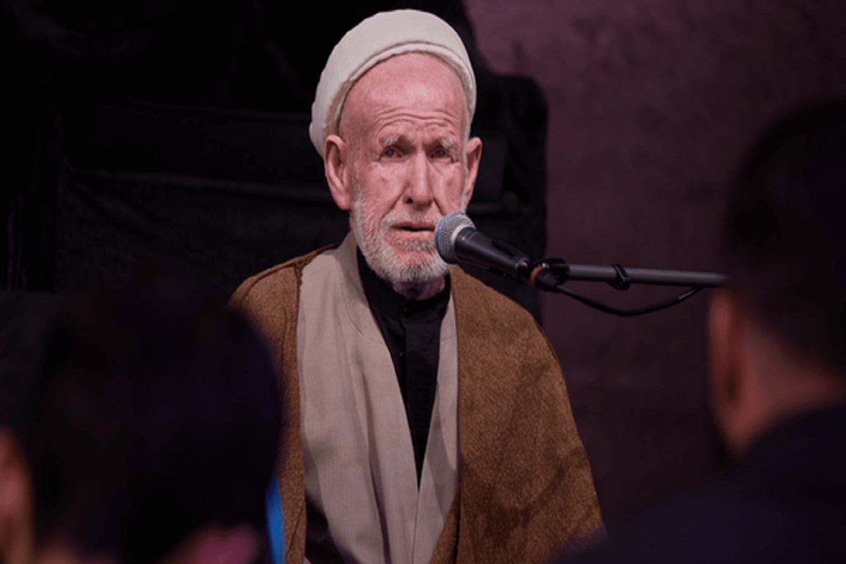 مداحی حاج ناصر کاظمی در مسیر روضه با موتور + فیلم