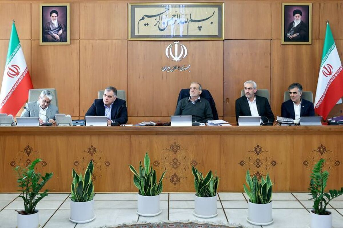 تاکید پزشکیان بر تسریع در اجرای قرارداد توسعه میدان نفتی