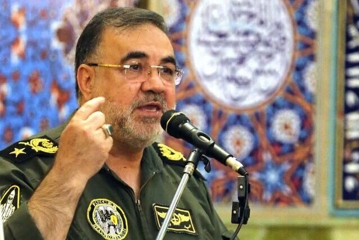 مشاور فرمانده کل ارتش: لحظه‌ای در مسیر پاسداری از ایران، درنگ نخواهیم کرد