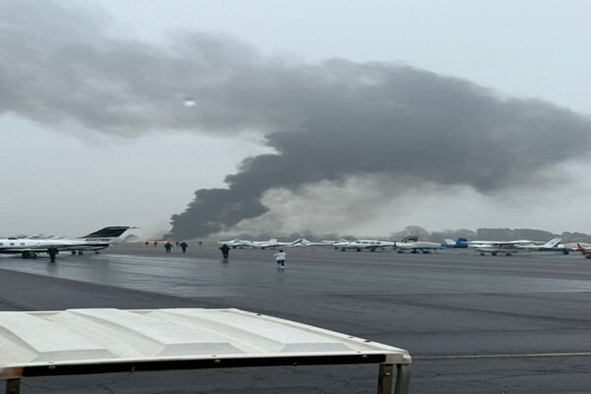 سقوط مرگبار هواپیما در آمریکا + فیلم (۲۷ آذر ۱۴۰۴)