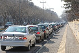 شلوغی مراکز تعویض پلاک مشهد در پی حذف سهمیه بنزین خودرو‌های دوم | تعویض پلاک پر سوخت و سوز!