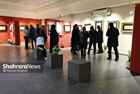 هنری که با عشق ماندگار شده است | نمایش ۷۷ اثر از هنرمندان مشهدی در ششمین نمایشگاه خوشنویسی «محفل عشق» + فیلم