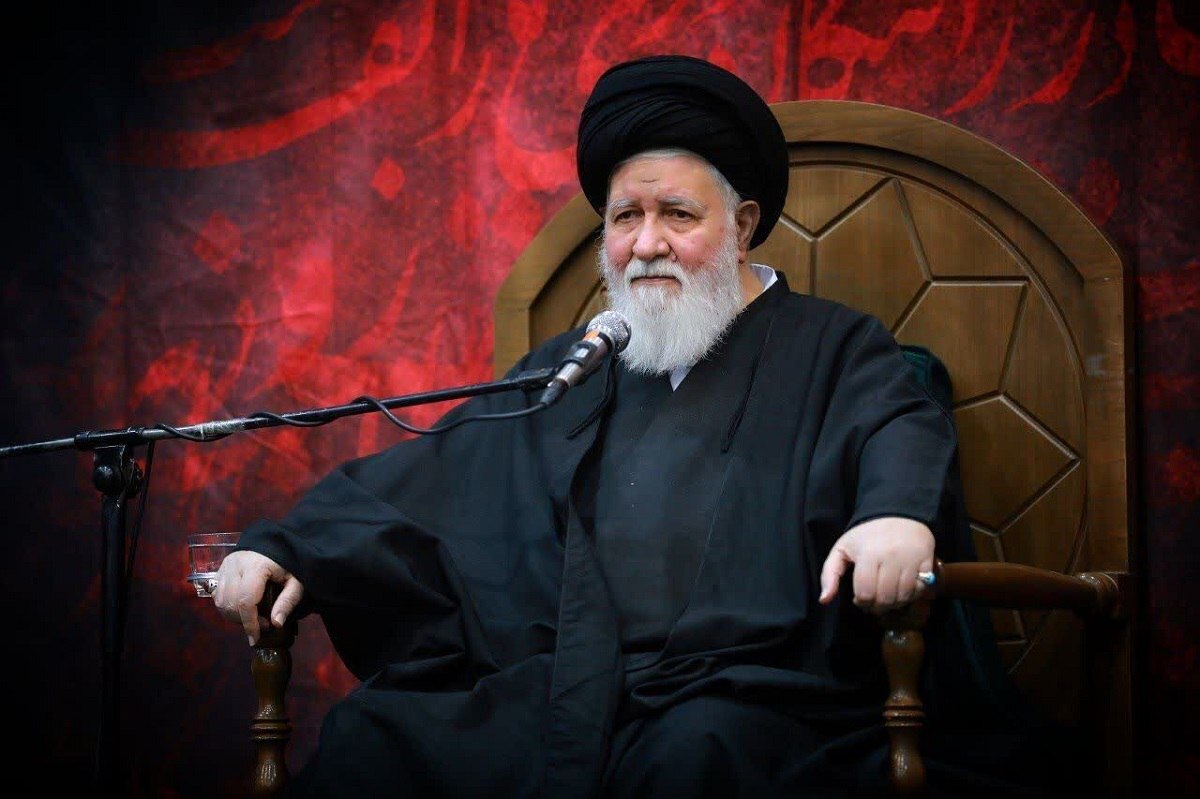 نماینده ولی‌فقیه در خراسان رضوی گفت: زمانی که ماجرای کوچه اتفاق افتاد، فقط سه یا هفت نفر می‌گفتند «اَشهَدُ اَنَّ عَلیّاً وَلیُّ الله»، اما الان ۵۰۰ میلیون نفر به ولایت علی(ع) شهادت می‌دهند. این، قیمت شکسته‌شدن پهلوی صدیقه‌اطهر(س) بود. در واقع، مبارزات و ایستادگی زهرای مرضیه(س) ضامن تداوم امامت و رسالت شد.