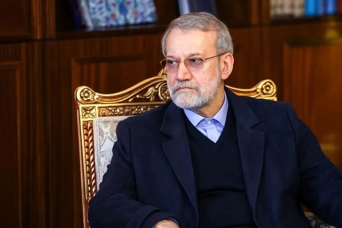 دبیر شورای عالی امنیت ملی کشورمان از سفرخود به پاکستان خبر داد و گفت: ایران و پاکستان دو کشور مهم و تاثیرگذار در امنیت پایدار در منطقه هستند.