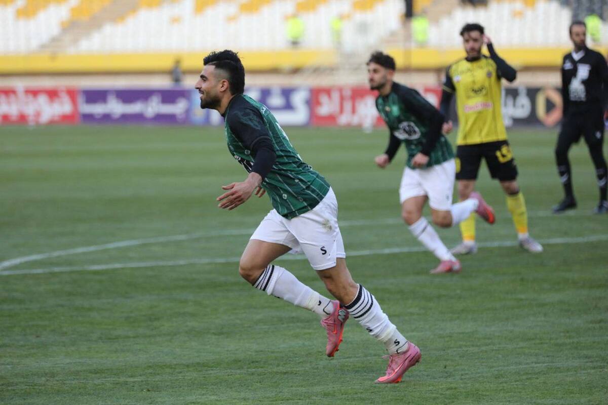 غافلگیری در نقش‌جهان | سپاهان حذف شد، پیکان جان سالم به در برد