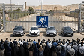 یک هشتم مردم ایران در صف خرید خودرو