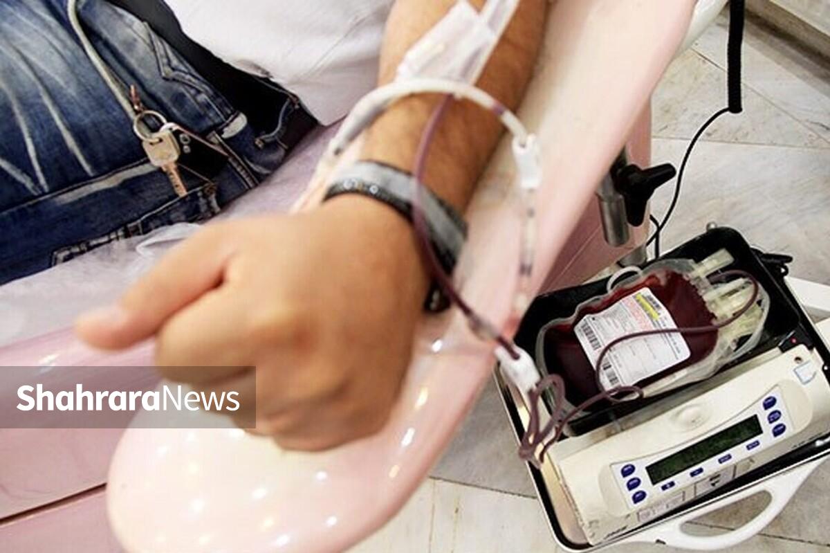 بنا بر اعلام وزارت بهداشت، درمان و آموزش پزشکی، مراکز اهدای خون در تمامی ایام از جمله در تعطیلات رسمی و همچنین تعطیلی‌های ناخواسته ناشی از آلودگی هوا، فعال است و ضمن ارائه خدمات، پذیرای اهداکنندگان هستند.