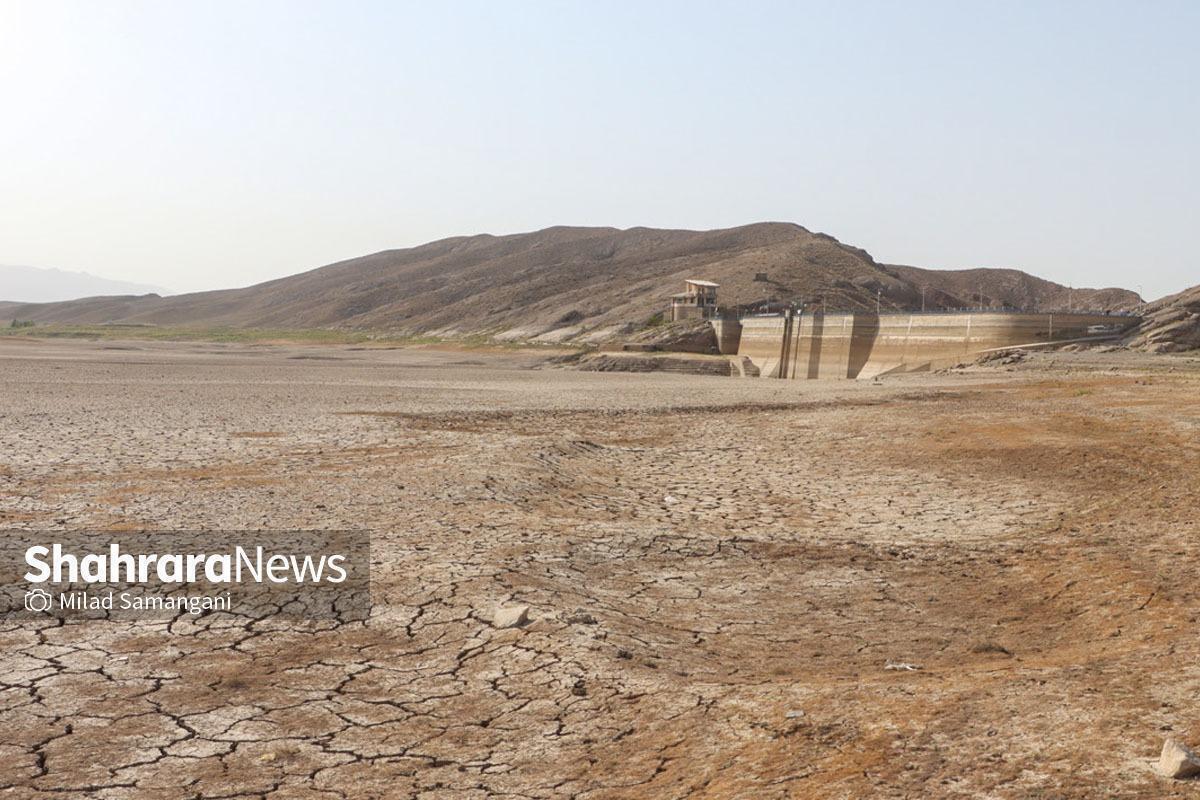 اکنون تنها ۳۲ درصد ظرفیت سدهای کشور پر است و ۶۸ درصد آن‌ها خالی مانده‌اند. بررسی‌های استانی نشان می‌دهند ۹ استان در وضعیت نامطلوب بارش قرار دارند و از ابتدای پاییز رنگ باران را ندیده‌اند.