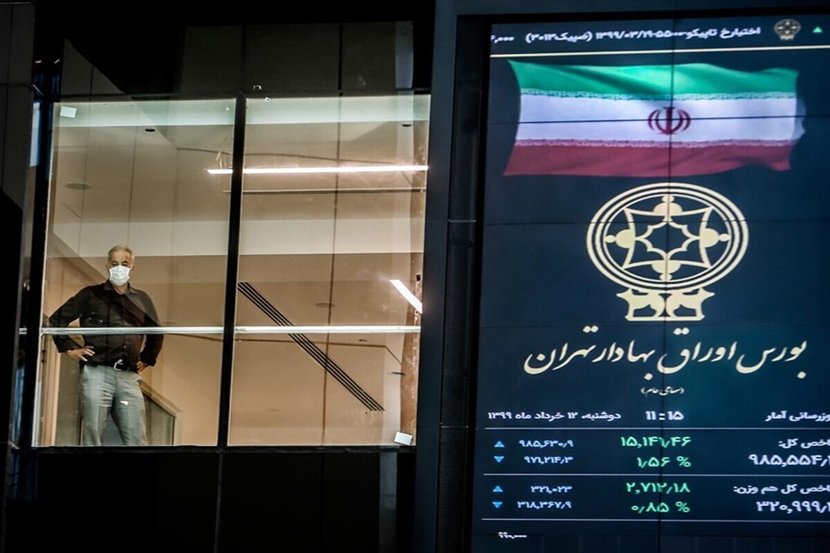 مدیر تحقیق و توسعه بورس تهران با بیان اینکه بورس تهران مدل پیشنهادی خود برای راه‌اندازی صندوق‌های رمزارزی را تدوین و به سازمان بورس ارائه کرده است، گفت: اکنون با فراهم شدن الزامات نظارتی، امکان ورود این ابزار به بازار سرمایه بیش از هر زمان فراهم شده است.