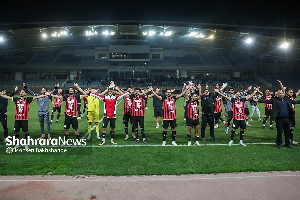 تیم‌های فوتبال ابومسلم ثامن مشهد و شاهین بجنورد عصر فردا (۵ آذر ۱۴۰۴) در مشهد به مصاف هم می‌روند.