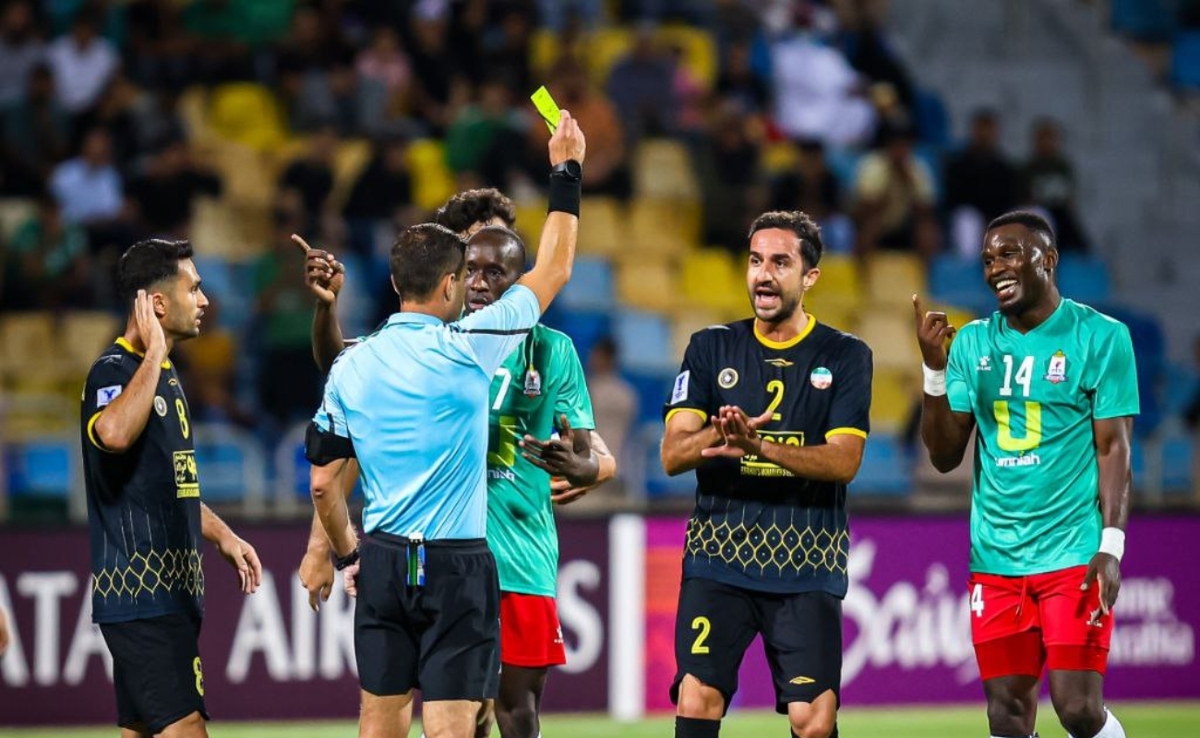 بازی تیم‌های سپاهان و الحسین اردن لحظاتی قبل به پایان رسید.