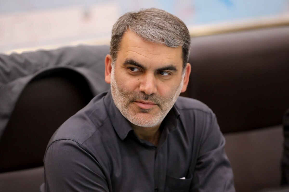 عضو کمیسیون برنامه و بودجه مجلس، با رد ادعای برخی دولتمردان درباره تصویب بودجه بدون منابع واقعی، تأکید کرد مجلس نه‌تنها سقف پیشنهادی دولت را تغییر نداده بلکه رقم ۱۱ هزار و ۸۰۰ همت ارائه‌شده از سوی دولت چهاردهم را به ۱۱ هزار و ۲۰۰ همت کاهش داده است.