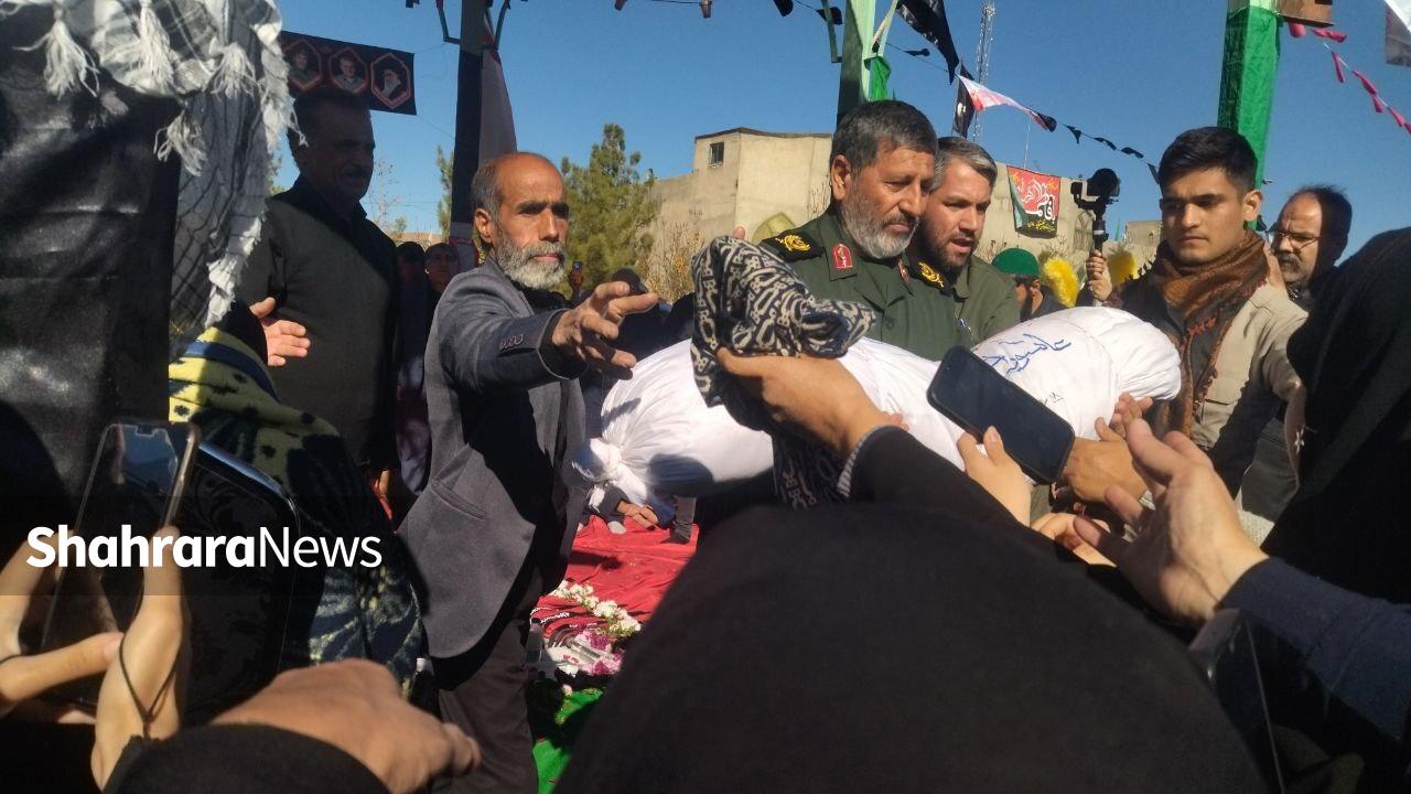 میقاتالرضا(ع) پس از ۱۸ سال انتظار، میزبان شهیدی ۱۸ ساله شد میقاتالرضا(ع) پس از ۱۸ سال انتظار، میزبان شهیدی ۱۸ ساله شد