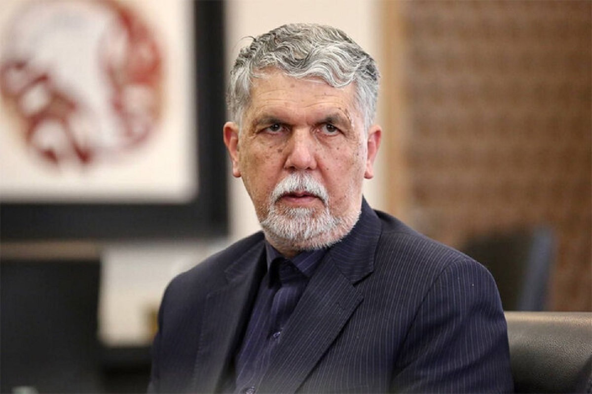 سیدعباس صالحی وزیر فرهنگ و ارشاد اسلامی پیامی به مناسبت برگزاری چهل وسومین جشنواره جهانی فیلم فجر منتشر کرد.