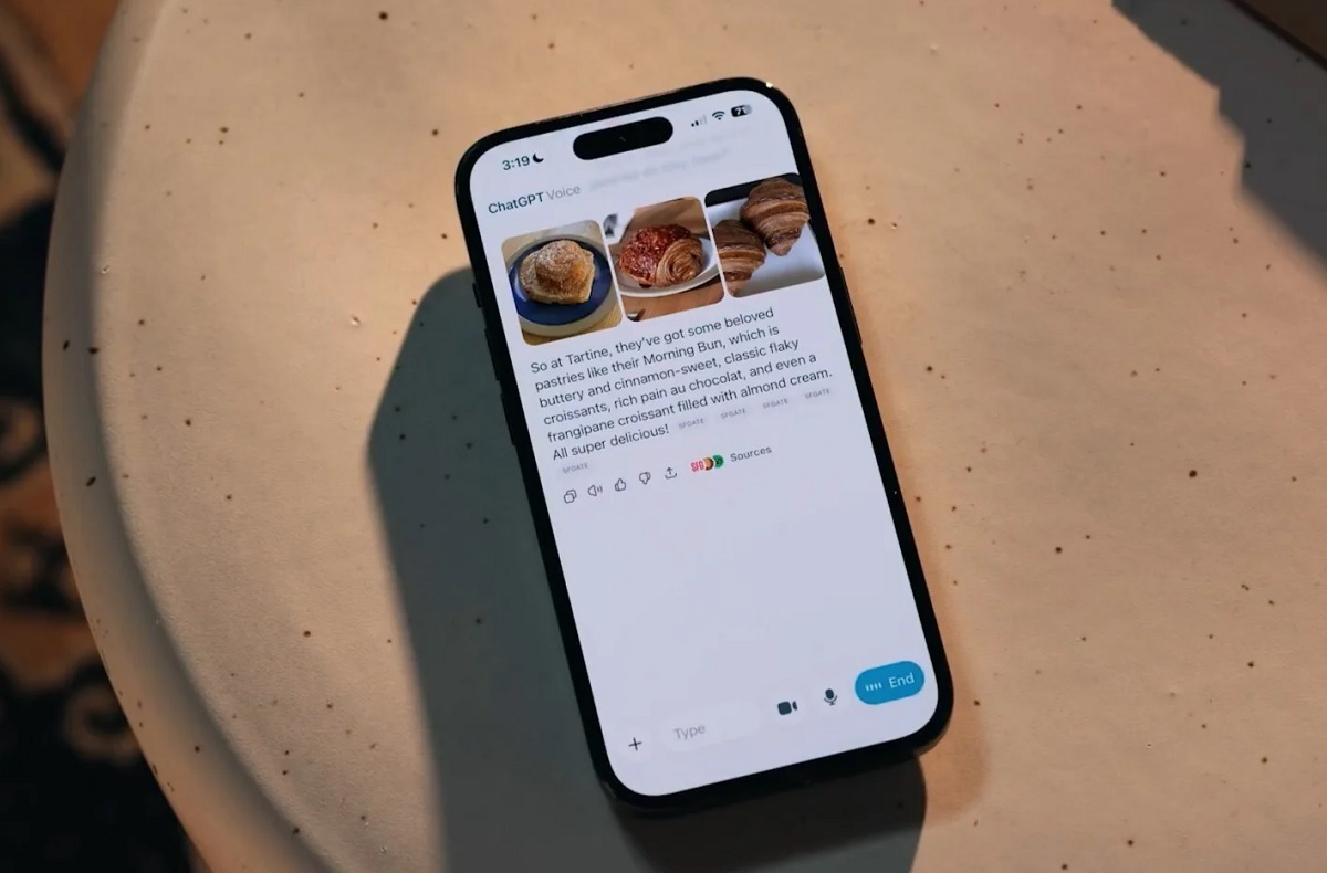 قابلیت مکالمه صوتی به ChatGPT اضافه شد (۵ آذر ۱۴۰۴)