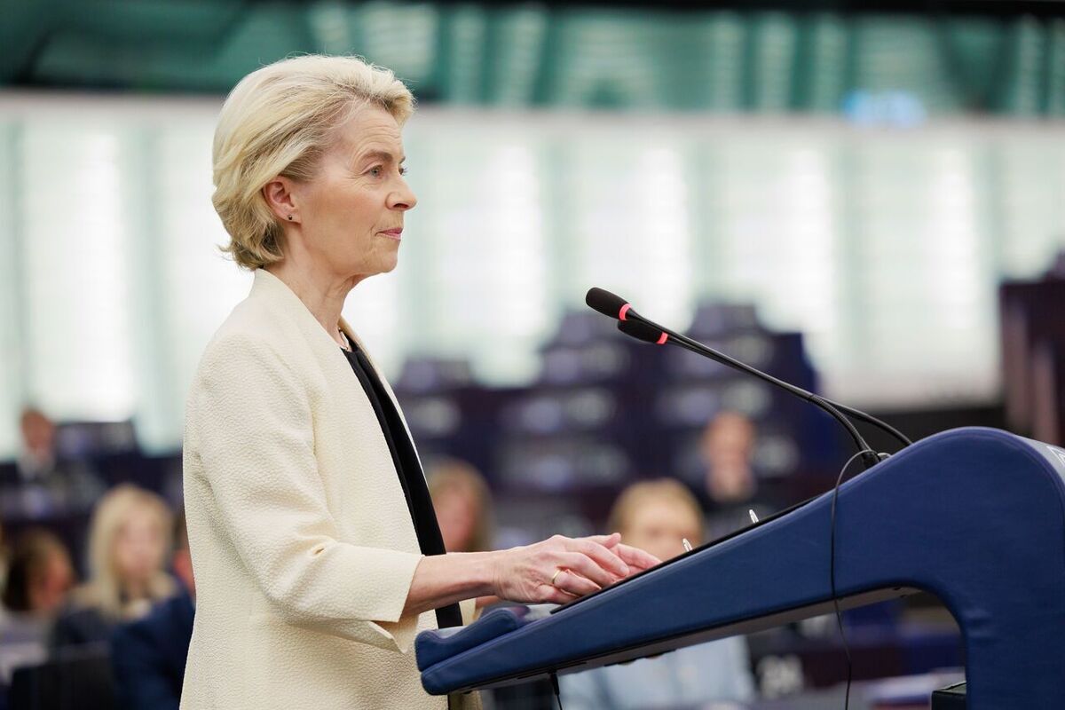 رییس کمیسیون اروپا ضمن هشدار نسبت به هرگونه «تقسیم‌ یک‌جانبه» خاک اوکراین تاکید کرد که مشروعیت‌بخشی به تغییر مرزها موجب تشدید جنگ می‌شود.