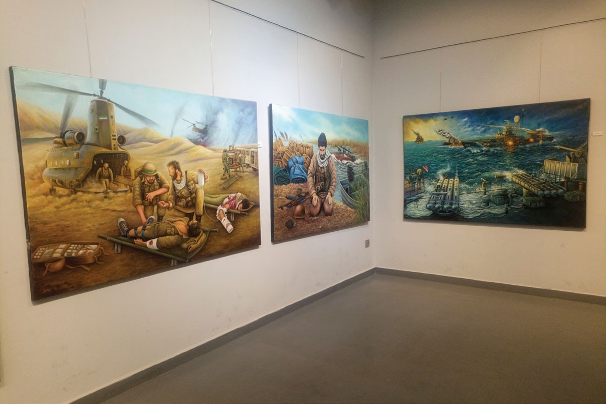 در حاشیه نمایشگاه «ایستاده‌ایم تا ابد سرسبز و سربلند» گفت و گویی داشتیم با مهدی شَدّه، نقاش پیشکسوت مشهدی.