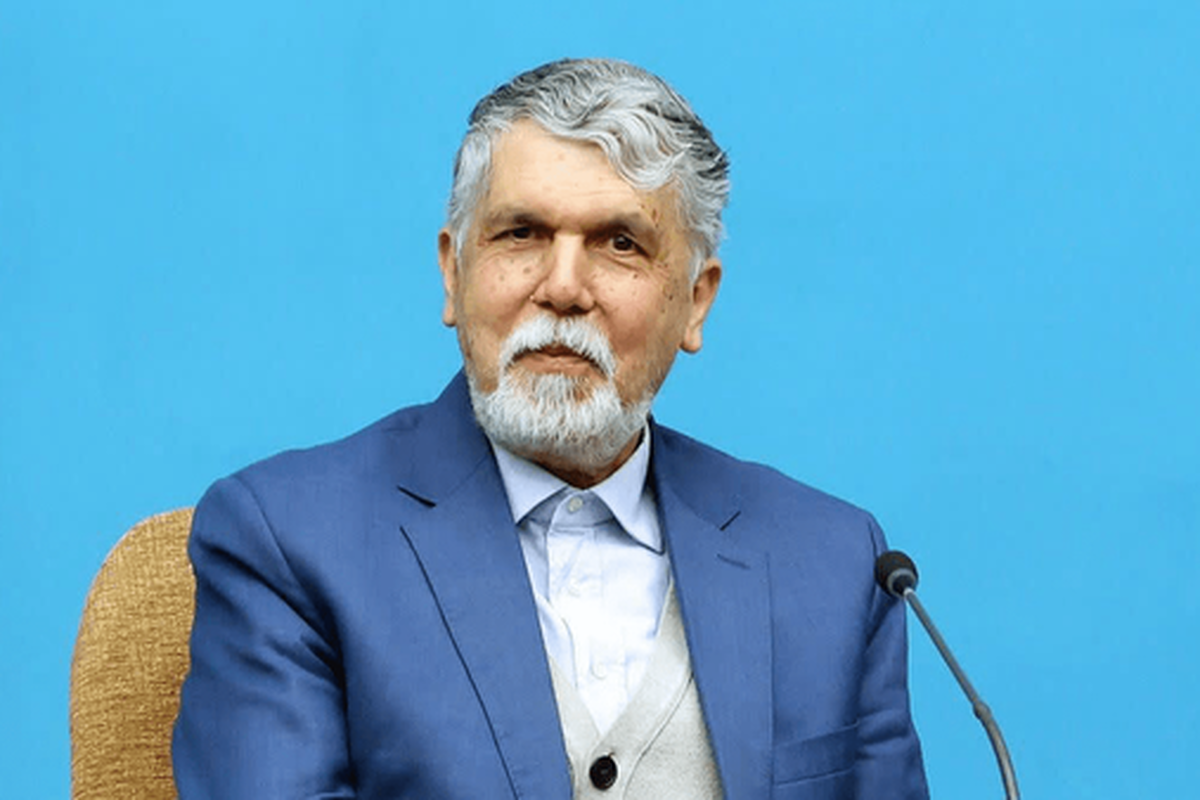 وزیر فرهنگ و ارشاد اسلامی گفت: روند تخصیص ارز ویژه برای واردات کاغذ با اجرای مصوبه جدید در خصوص کمبود و گرانی کاغذ به‌زودی برطرف خواهد شد.