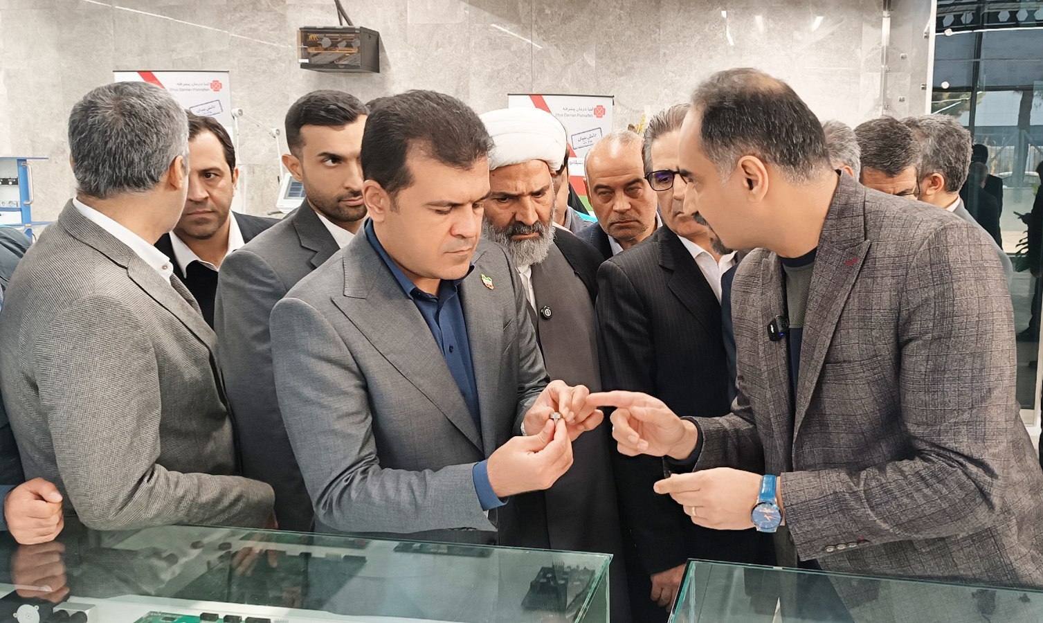 بازدید معاون علمی رئیسجمهور از پارک علم و فناوری خراسان | افشین: خراسان رضوی، دومین حوزه فناورانه بزرگ کشور است بازدید معاون علمی رئیسجمهور از پارک علم و فناوری خراسان | افشین: خراسان رضوی، دومین حوزه فناورانه بزرگ کشور است