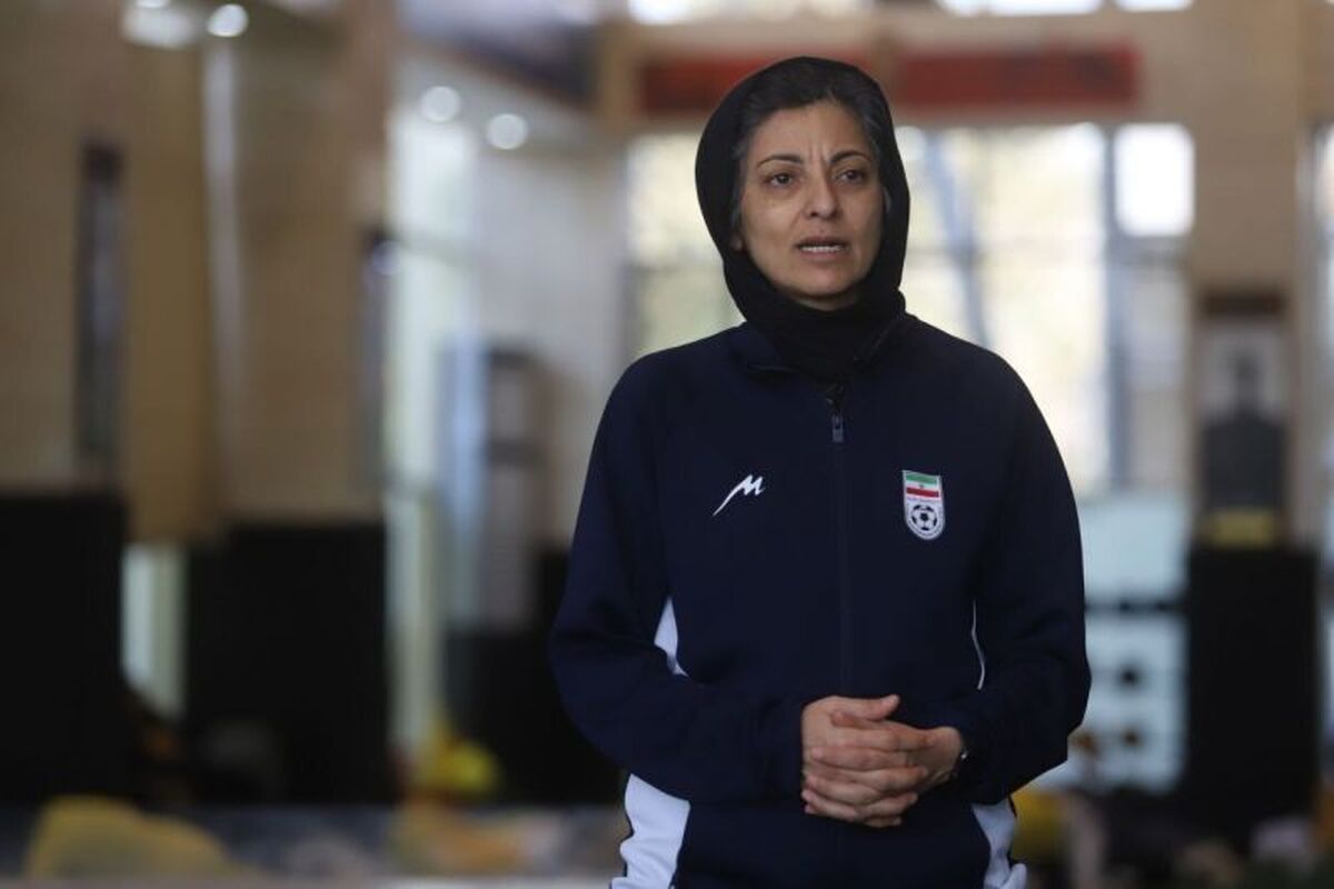 سرمربی تیم ملی فوتسال زنان کشورمان گفت: ما فقط ۴ ماه برای این مسابقات تدارک دیدیم و آماده شدیم بنابراین برای مدت زمانی که ما تمرین داشتیم و آماده شدیم و بازی‌های دوستانه‌ای که داشتیم به بچه‌ها فراتر از انتظارم بودند.