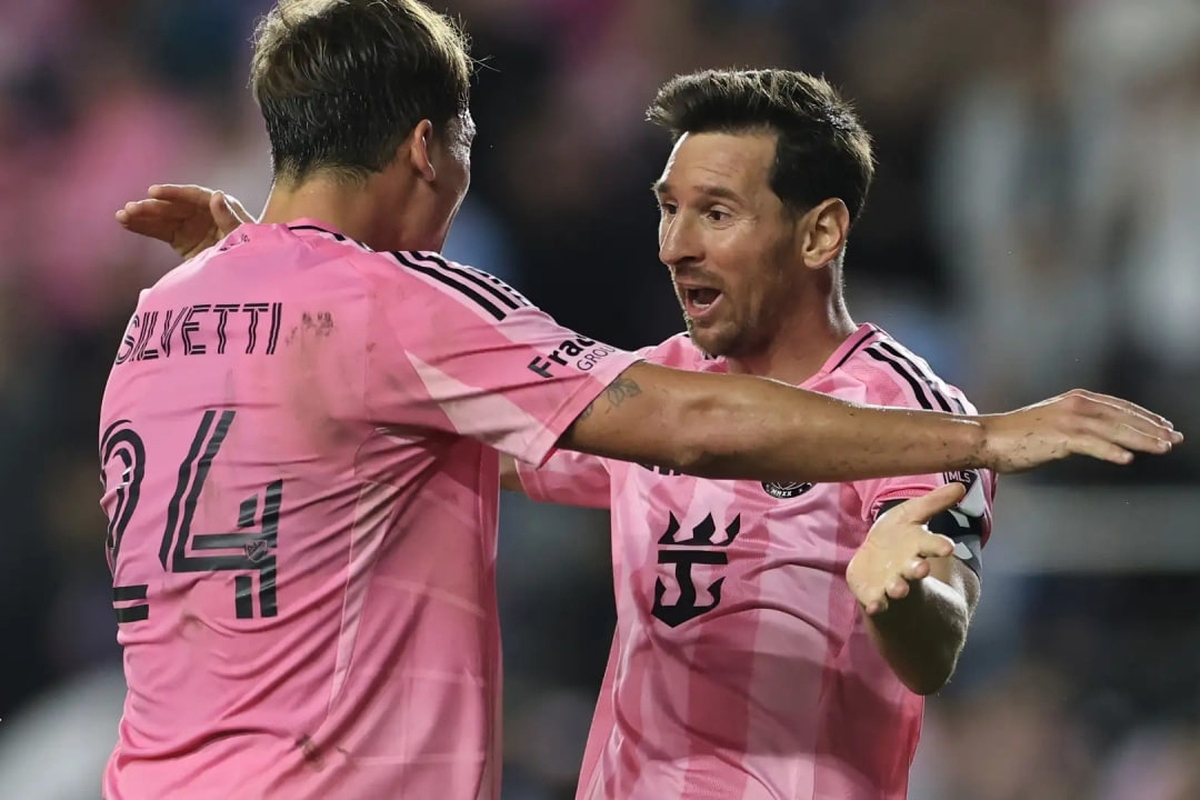 اسطوره آرژانتینی برای اولین بار قهرمان لیگ کنفرانس شرق شد و همزمان یک رکورد افسانه‌ای را شکست.