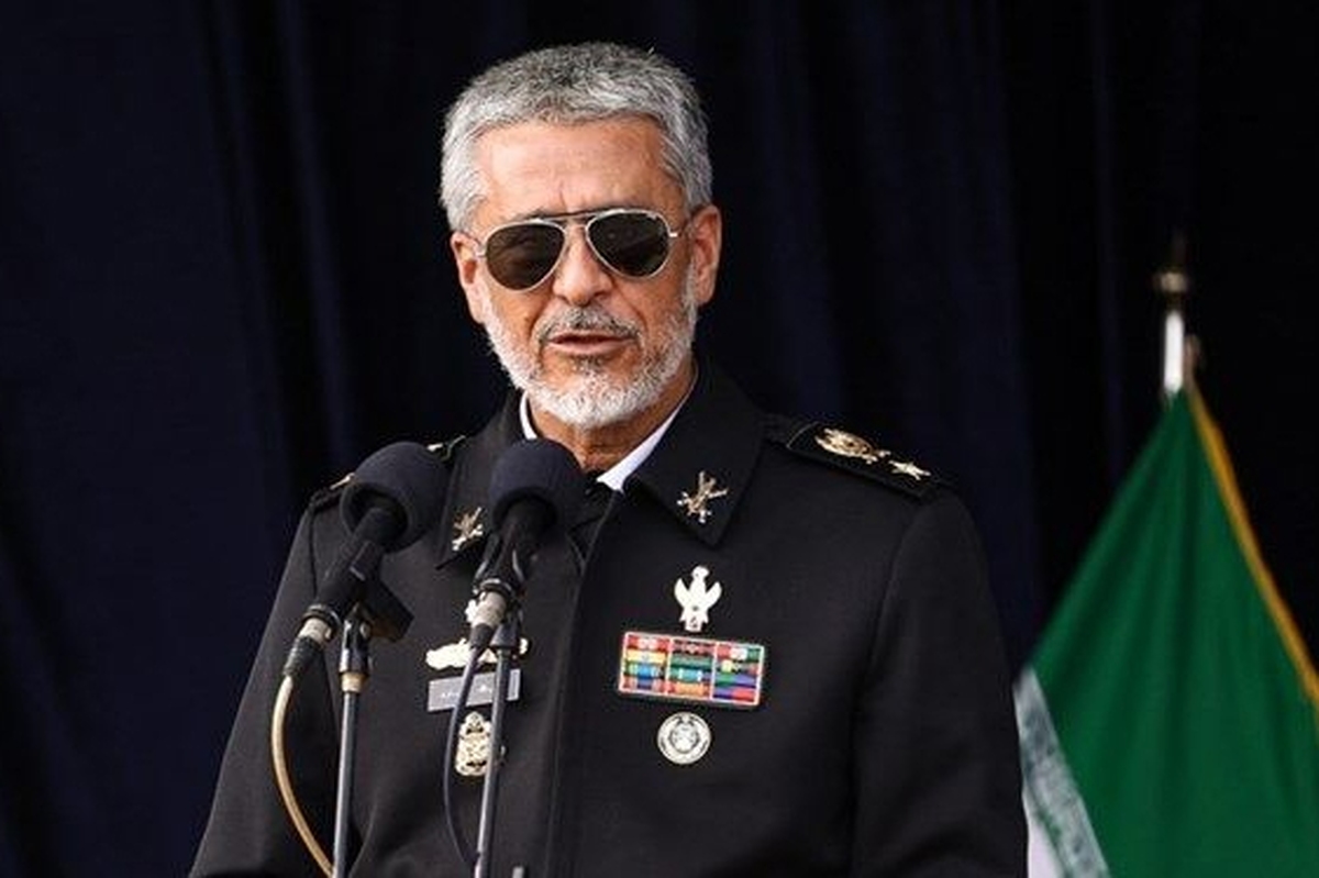 رئیس ستاد و معاون هماهنگ کننده ارتش با صدور پیامی فرارسیدن روز مجلس را به رئیس قوه مقننه تبریک گفت.