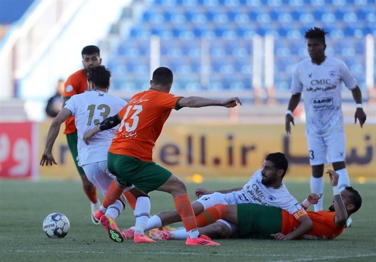 سازمان لیگ حرفه‌ای فوتبال ایران برنامه بازی‌های هفته چهاردهم تا هفدهم مسابقات فوتبال لیگ برتر باشگاه‌های کشور را اعلام کرد.