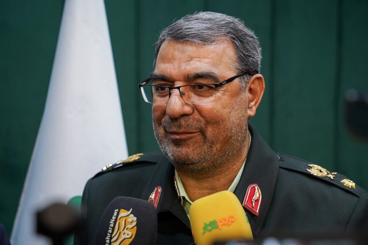 فرمانده ارشد انتظامی استان خراسان رضوی: ۳۹۵ محکوم متواری در سال ۱۴۰۴ دستگیر شدند
