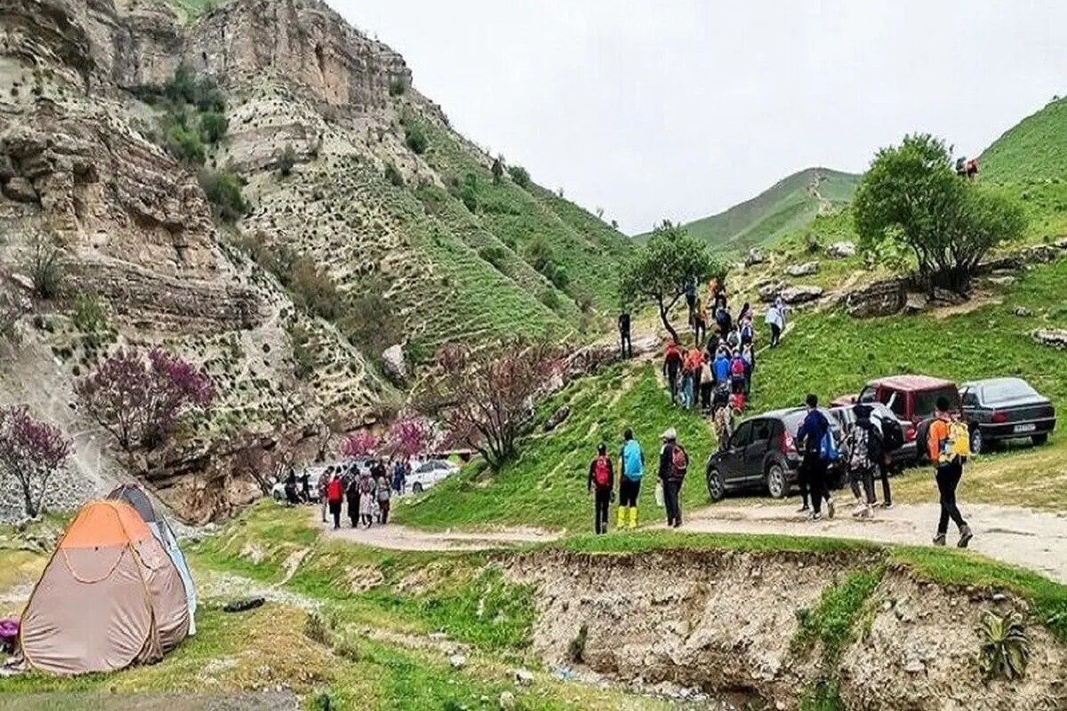 در پی هشدار نارنجی هواشناسی، تمامی تفرجگاه&zwnj;ها و مناطق تحت مدیریت محیط زیست خراسان رضوی تا صبح جمعه (۱۴ فروردین ۱۴۰۵) تعطیل شد
