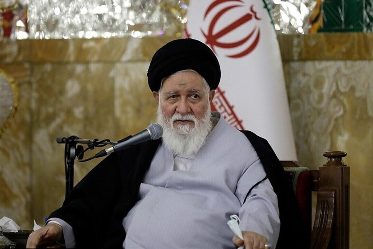 آیت‌الله علم‌الهدی: جنگ باید برای همیشه در این مملکت تمام بشود + فیلم