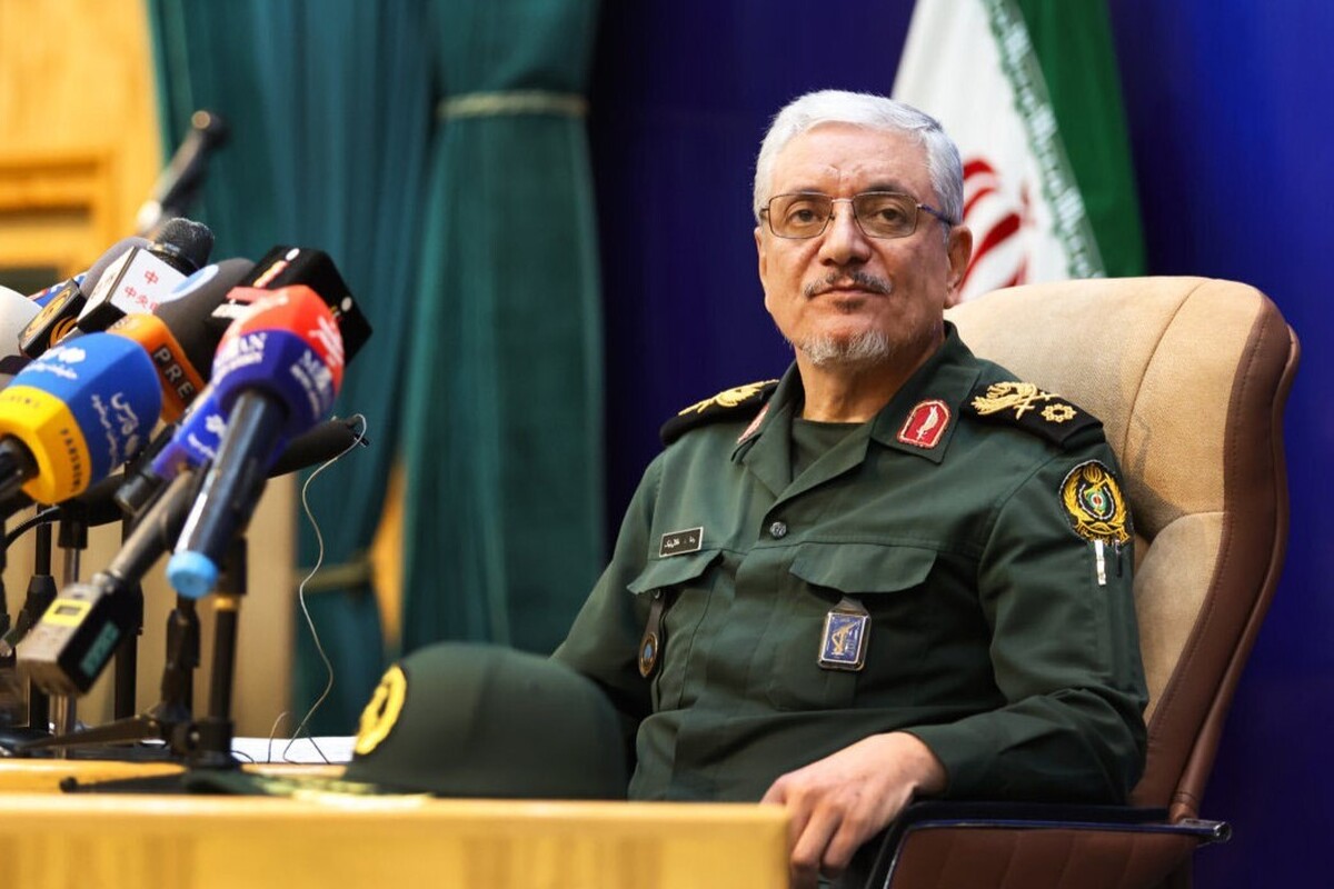 سردار طلایی&zwnj;نیک: مجازات دشمن آمریکایی- صهیونیستی همچنان ادامه دارد