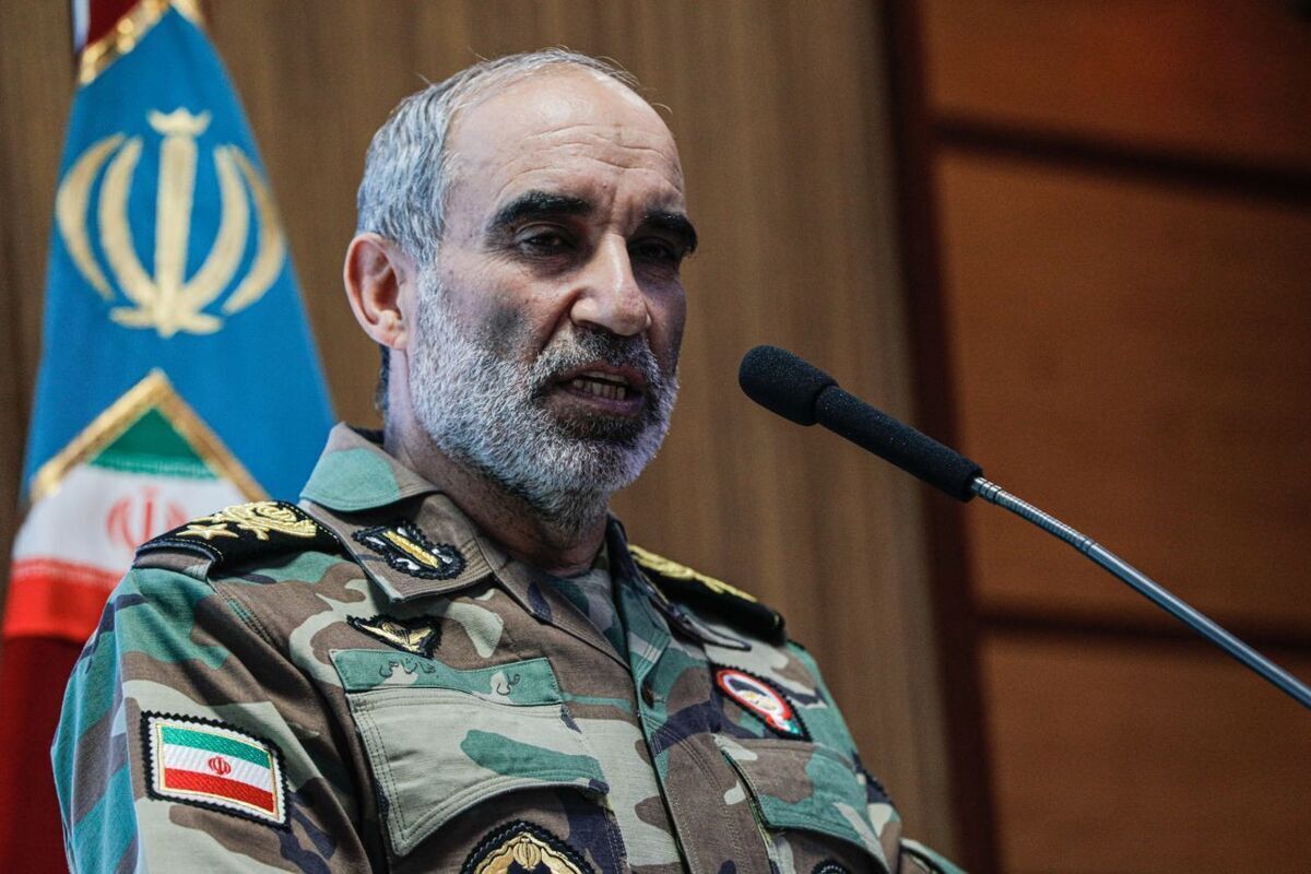 هشدار فرمانده نیروی زمینی ارتش به دشمن: سربازان شما را به ماقبل حجر می‌فرستیم