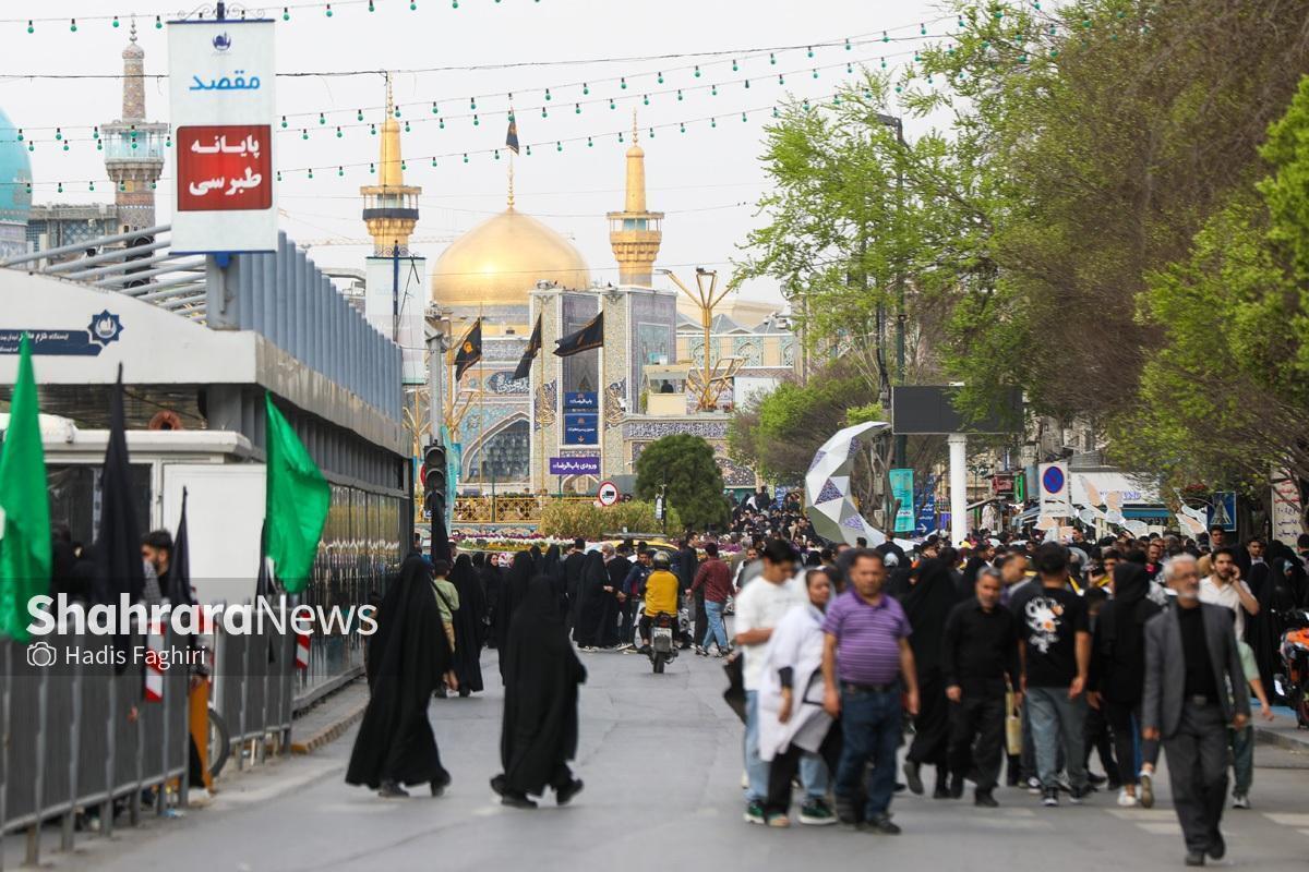 حضور حدود ۳ میلیون نفر زائر در مشهد از ابتدای سفر&zwnj;های نوروزی تا ۱۴ فروردین&zwnj;ماه | ۹۳ درصد زائران با خودروی شخصی آمدند