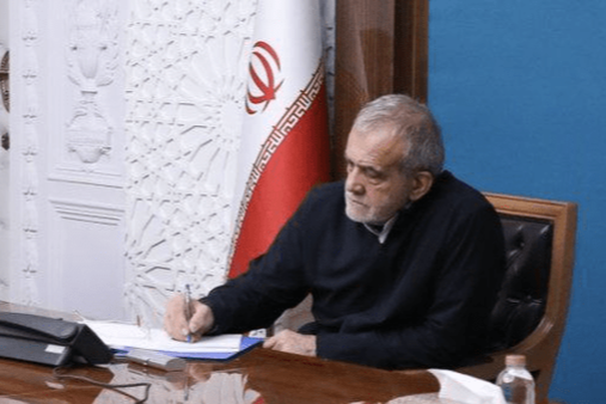 پیام پزشکیان در پی شهادت سرلشکر خادمی