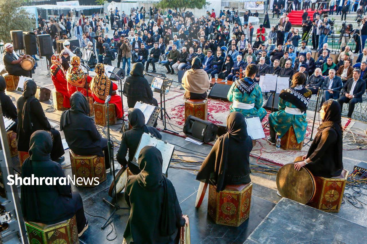 سوگواری هنری برای کودکان میناب در تئاتر شهر برگزار شد (۱۷ فروردین ۱۴۰۵) سوگواری هنری برای کودکان میناب در تئاتر شهر برگزار شد (۱۷ فروردین ۱۴۰۵)