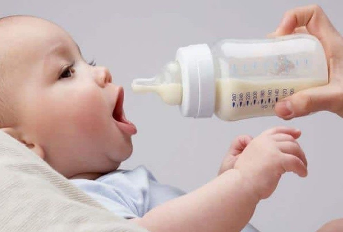 افزایش ۷.۵ درصدی تأمین و توزیع شیرخشک در سال ۱۴۰۴ در مشهد