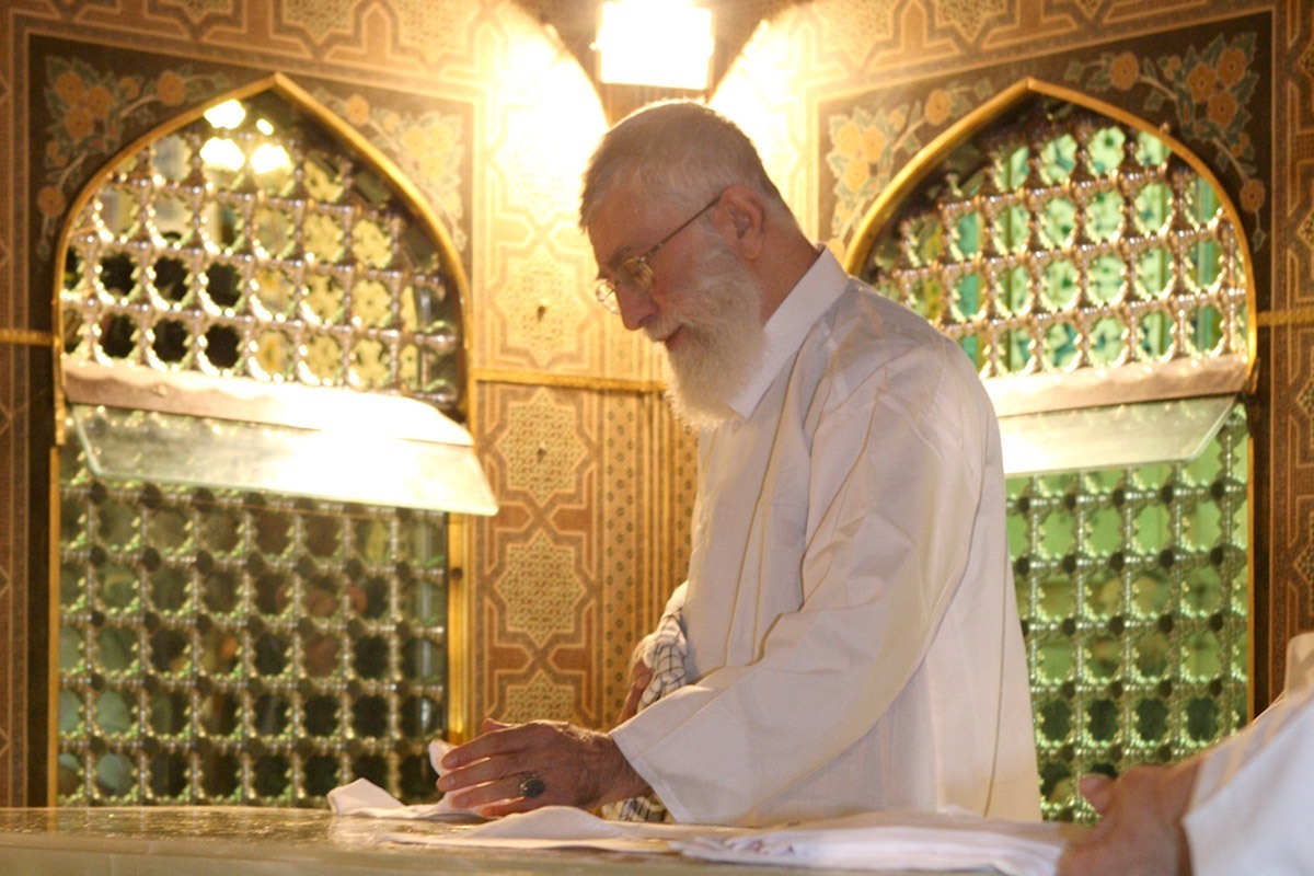 فراخوان پویش سراسری &laquo;ختم قرآن کریم هدیه به رهبر شهید&raquo; از قاب تلویزیون + آدرس سایت