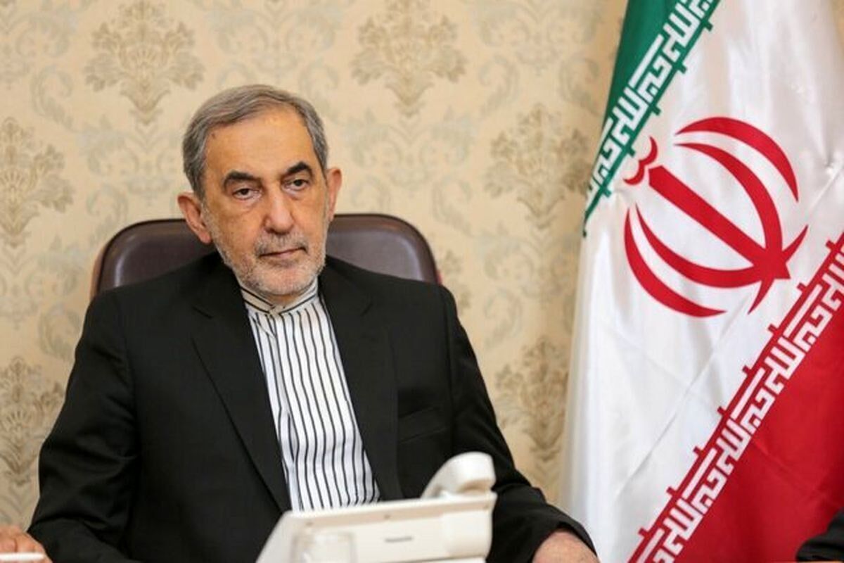 ولایتی: حاکمان کشورهای عربی به ترامپ بفهمانند خلیج فارس جای قماربازی نیست