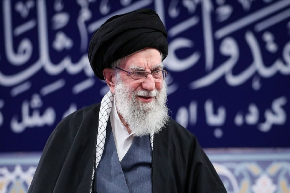 ویدئو | اعلام مراسم عزاداری چهلمین روز شهادت رهبر معظم انقلاب به وقت ساعت شهادت