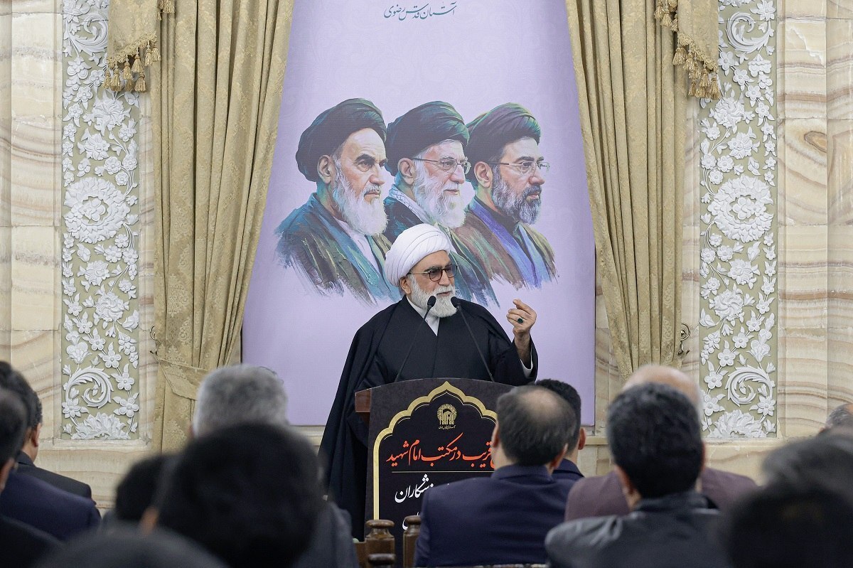 تولیت آستان قدس رضوی: مذاکرات، بخشی از رویارویی فراگیر با آمریکاست | جنگ رمضان، بزرگترین پیروزی ایران در دو قرن اخیر