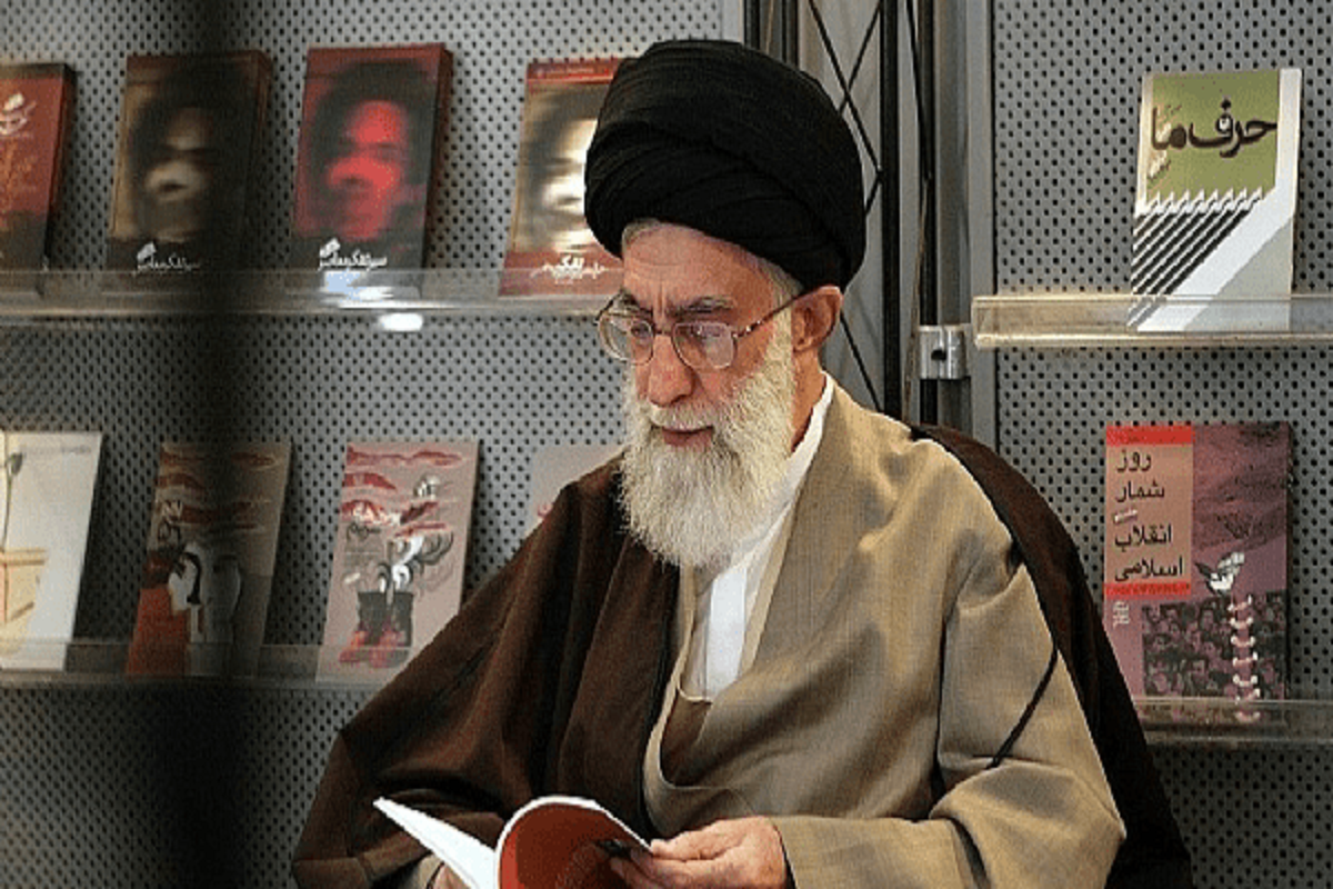 طرح &laquo;تو رهبر کتابخوان امتی&raquo;؛ روایت&zwnj;هایی از رهبر شهید