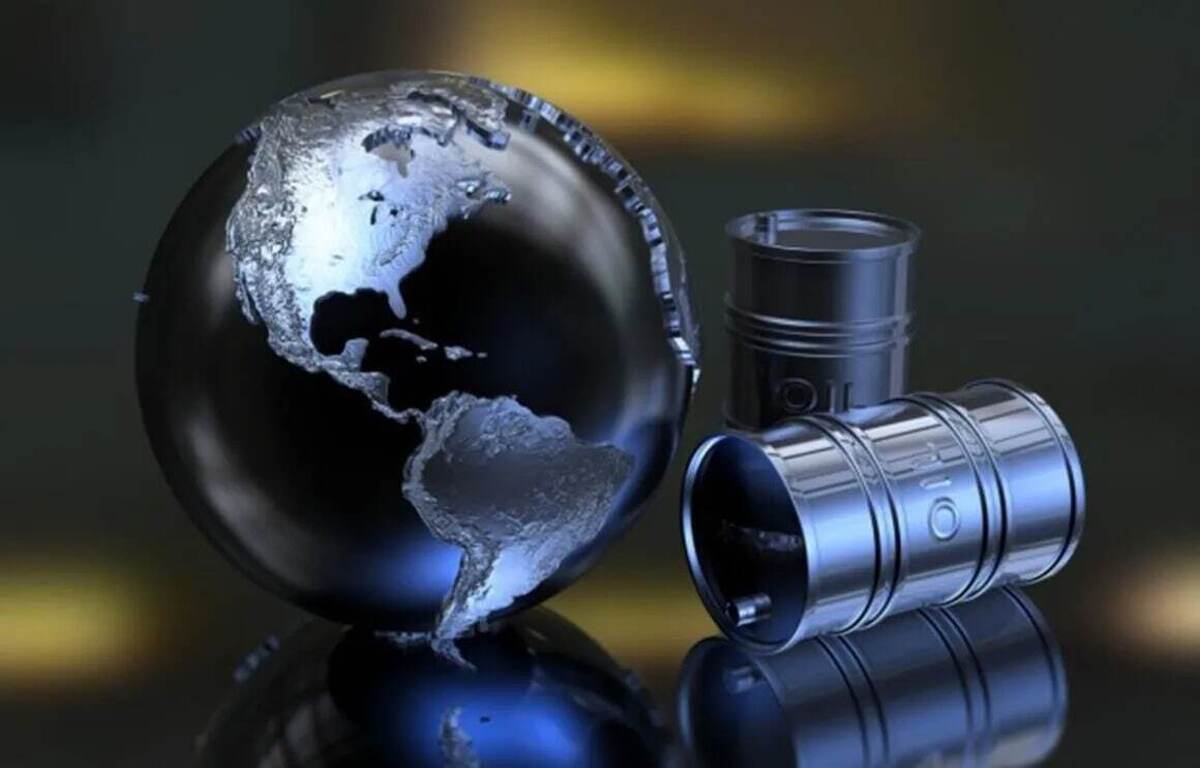 بلومبرگ: قیمت واقعی نفت به بالای ۱۴۰ دلار رسیده است