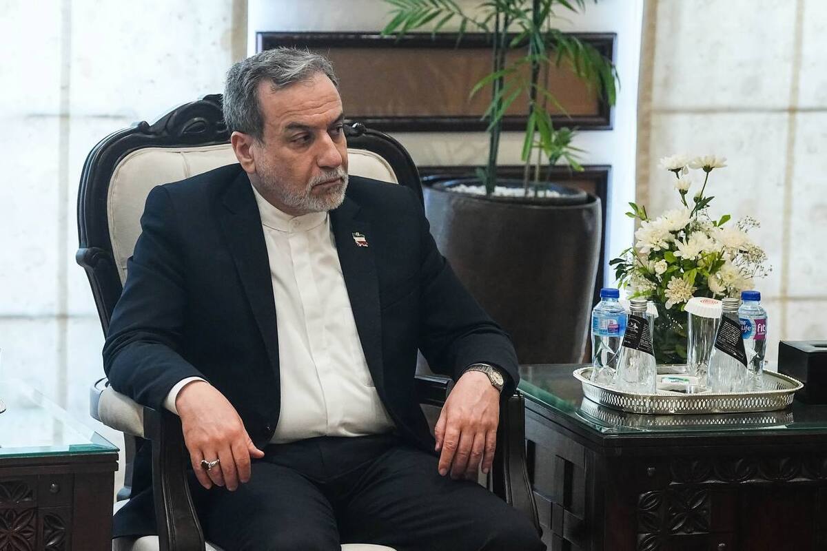 عضو تیم رسانه ای ایران در مذاکرات اسلام آباد: عراقچی هیچ گونه اظهارنظری در مورد مذاکرات نداشته است