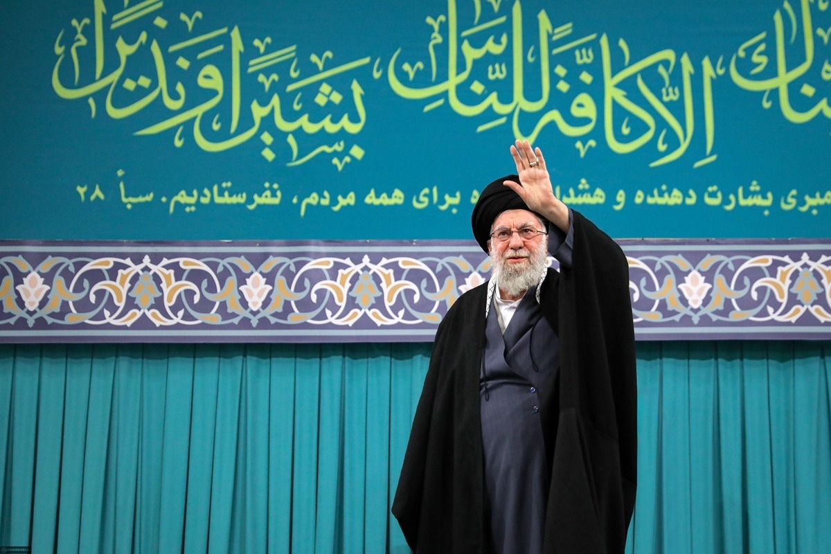 گرامیداشت چهلمین روز شهادت رهبر معظم انقلاب در هانوی؛ تأکید بر تداوم مسیر مقاومت و پیروزی ایران
