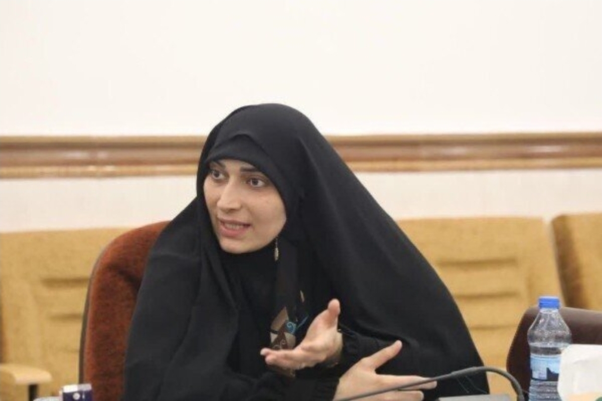 ۳۰۰ نفر از خانواده&zwnj;های شهدای دختر و پسر میناب، مهمان ویژه مراسم ملی روز دختر در استان قم
