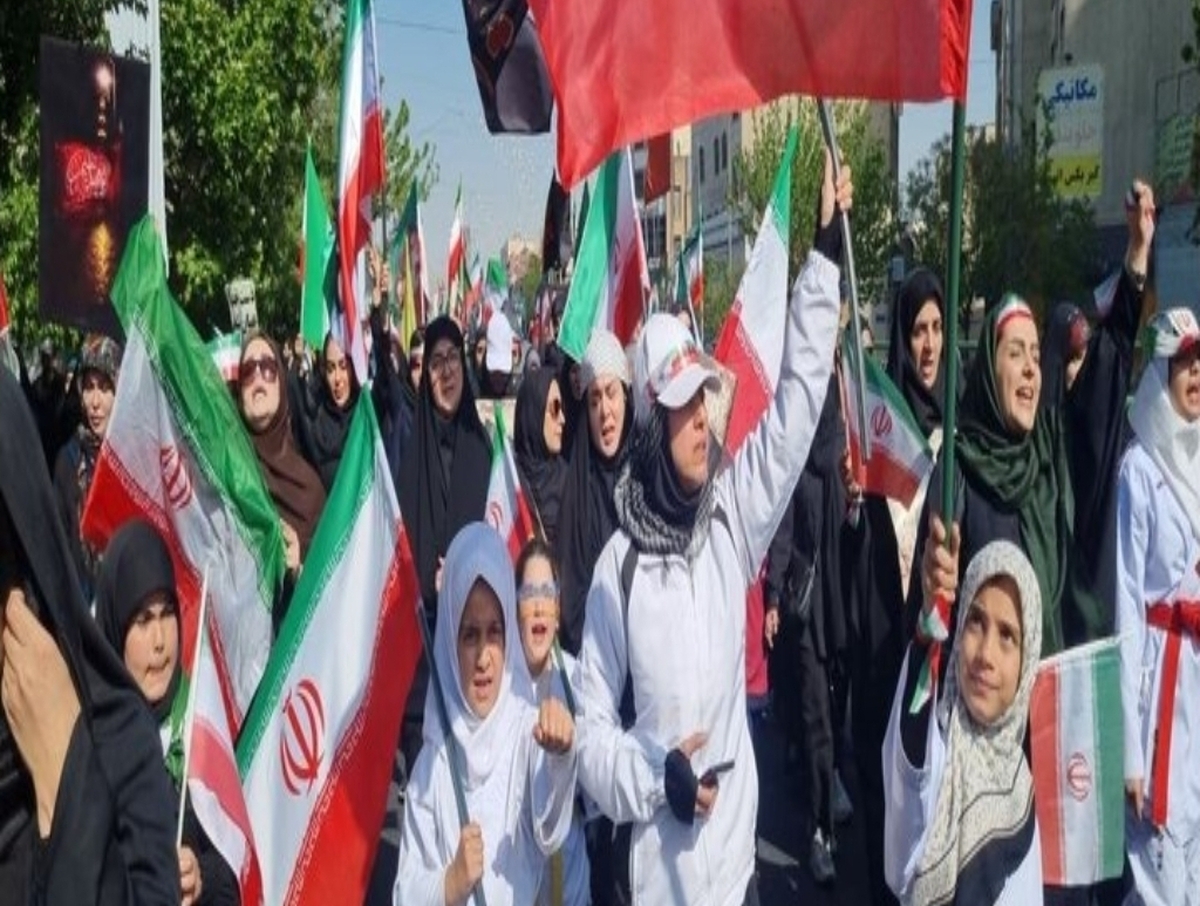 حضور مقتدرانه جامعه ورزش بانوان در رزمایش بزرگ &laquo;دختران جان&zwnj;فدای ایران&raquo;