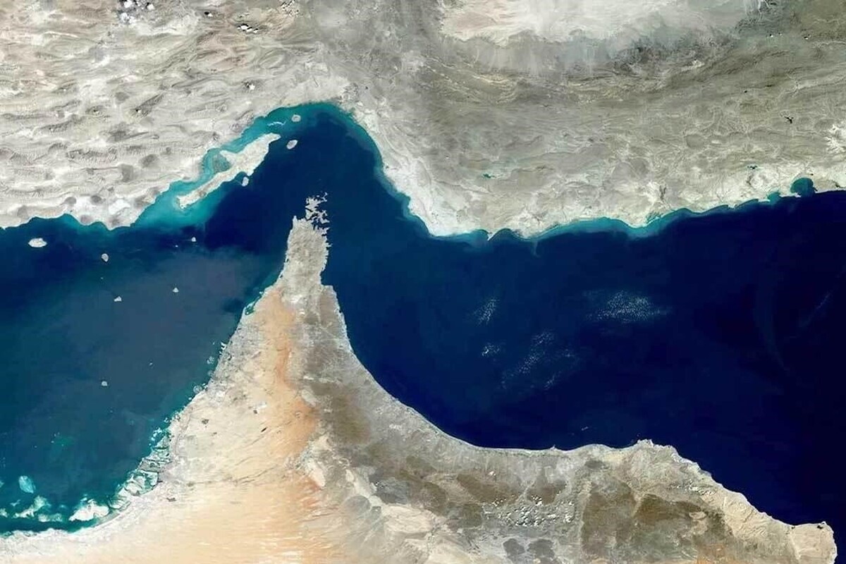 تعدادی نفتکش نرسیده به تنگه هرمز دور زدند!