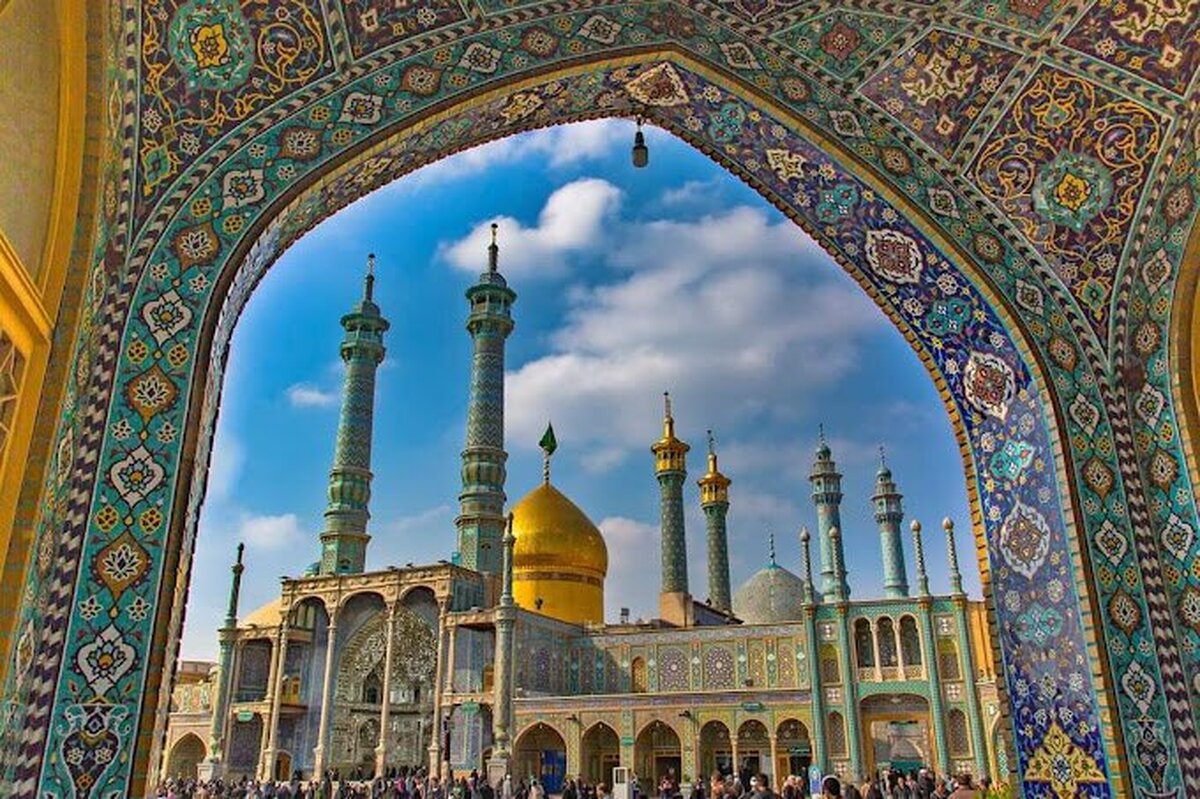 نیم نگاهی به جایگاه برجسته حضرت معصومه (س) نزد ائمه معصومین (ع)| زیارتی که بهشت را بر زائر واجب می&zwnj;کند